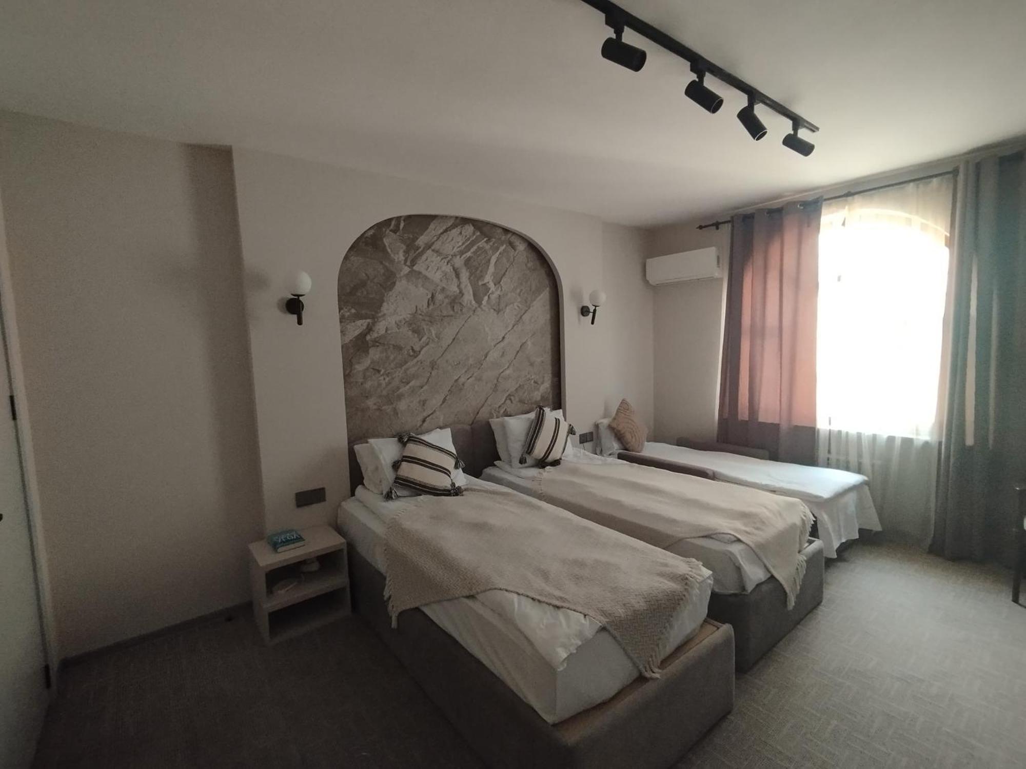 Dastan Hotel Baku Bagian luar foto